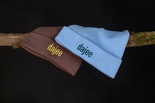 "dajee" Unisex Beanie