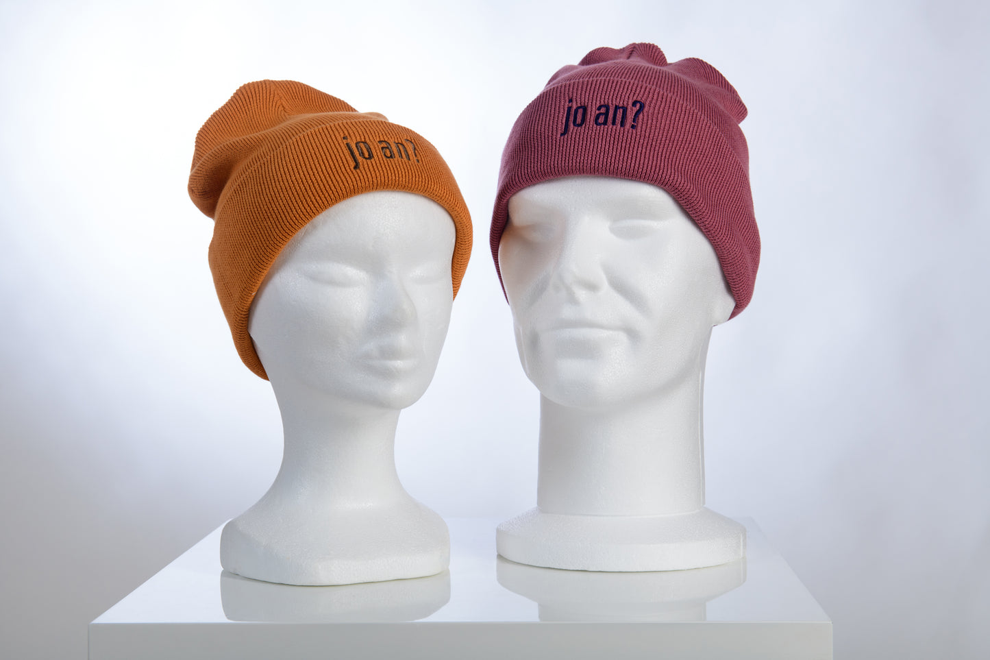 "jo an?" Unisex Beanie