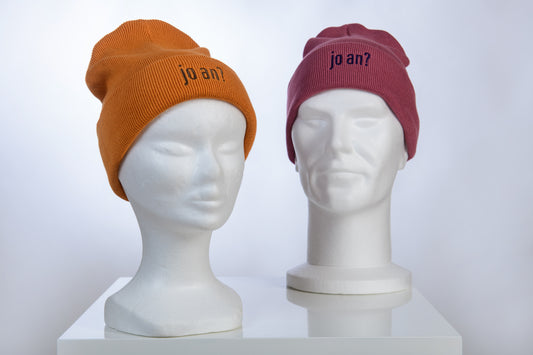 "jo an?" Unisex Beanie