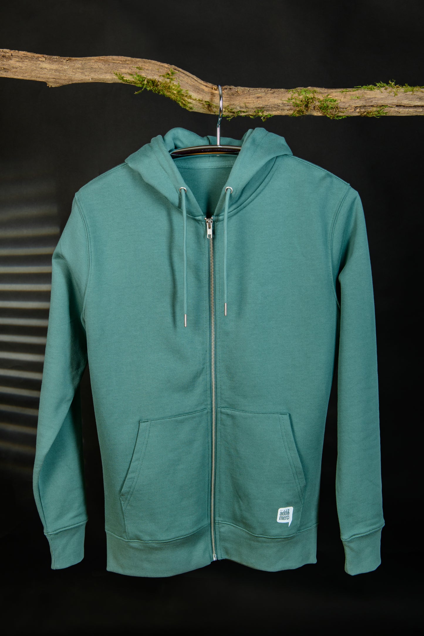 "dajee alt" Unisex ZIP Hoodie