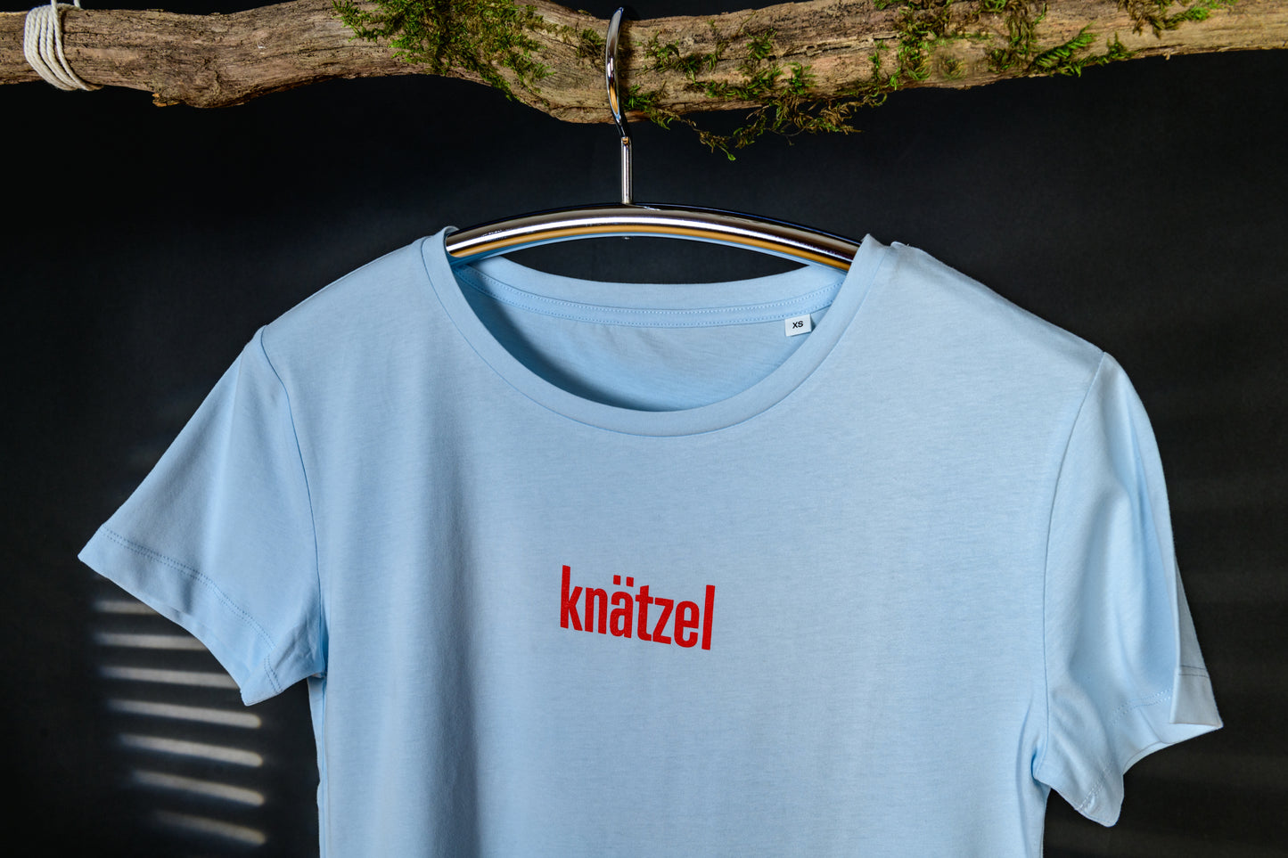 „knätzel“ Women T-Shirt