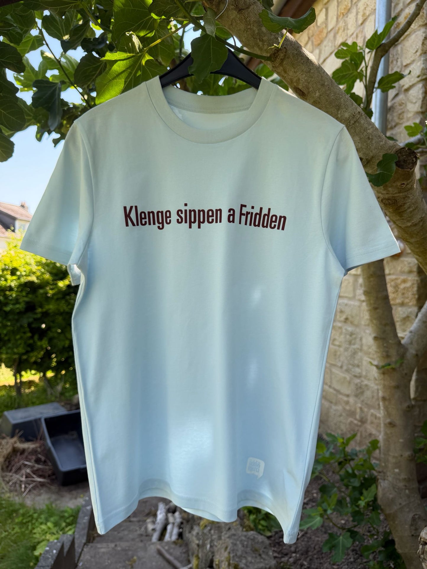 "Klenge suppen a Fridden" Unisex T-Shirt