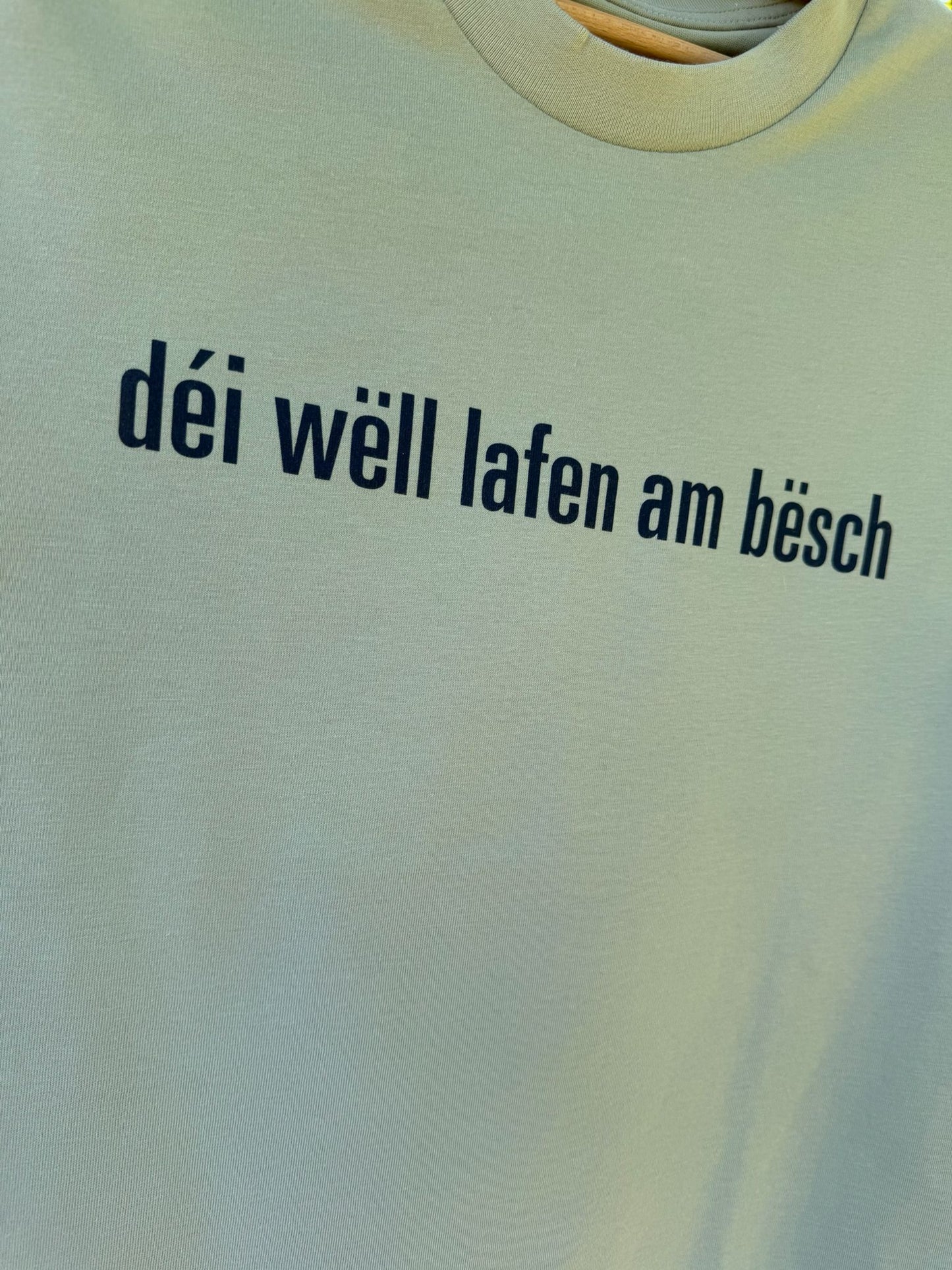 "déi wëll lafen am bësch" Unisex T-Shirt