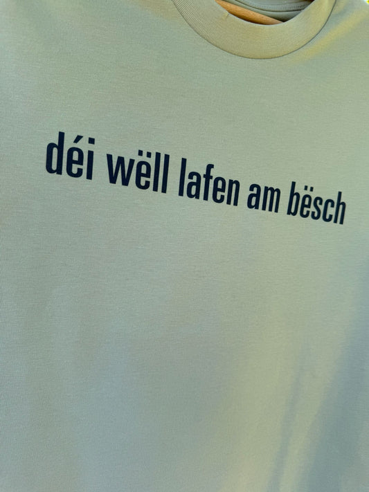 "déi wëll lafen am bësch" Unisex T-Shirt