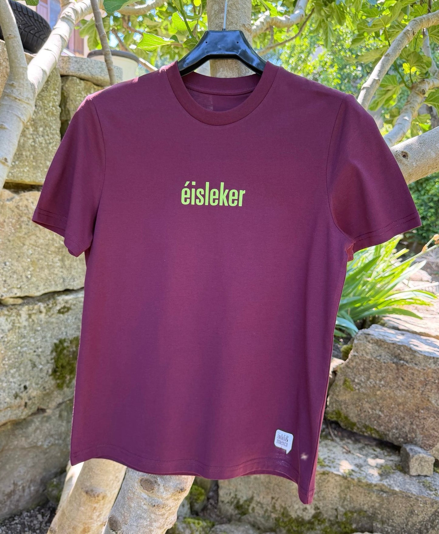 "éisleker" Unisex T-Shirt